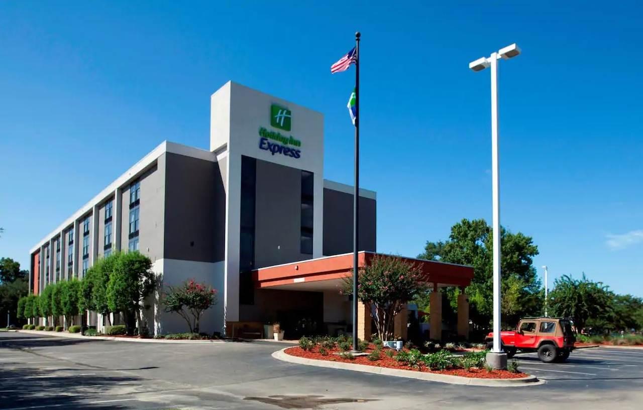 Holiday Inn Express Tallahassee By Ihg Bagian luar foto