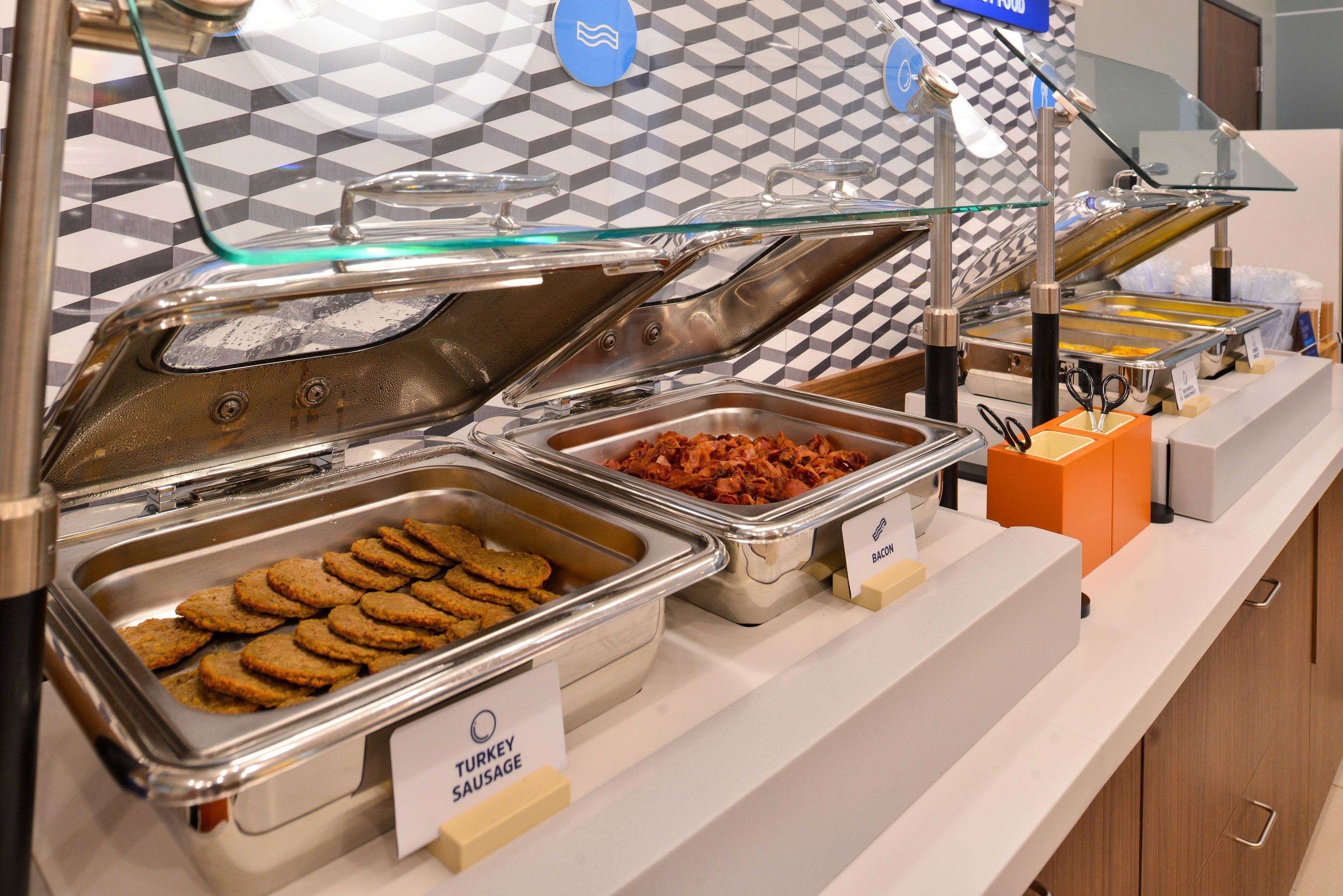Holiday Inn Express Tallahassee By Ihg Bagian luar foto