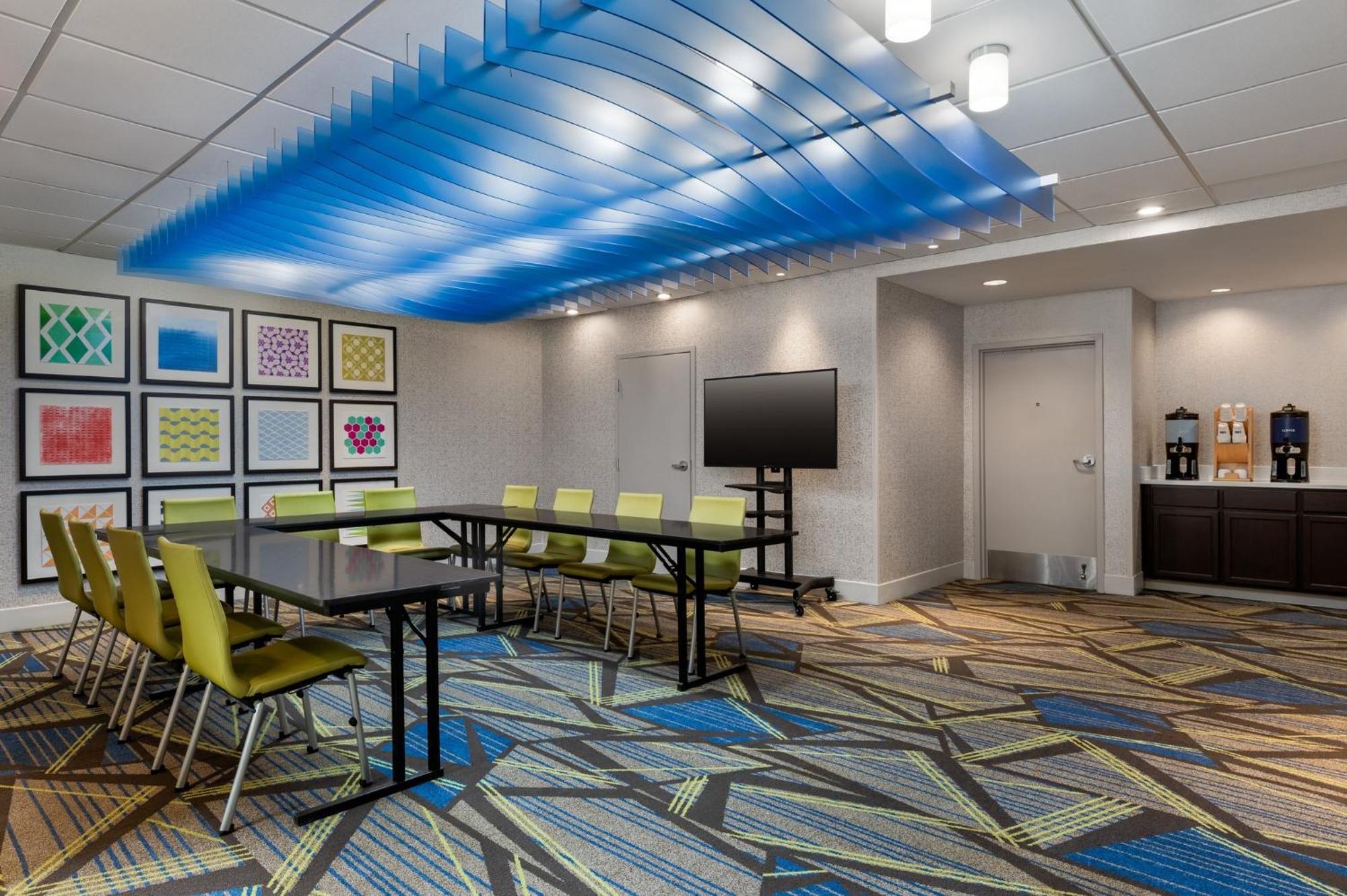 Holiday Inn Express Tallahassee By Ihg Bagian luar foto