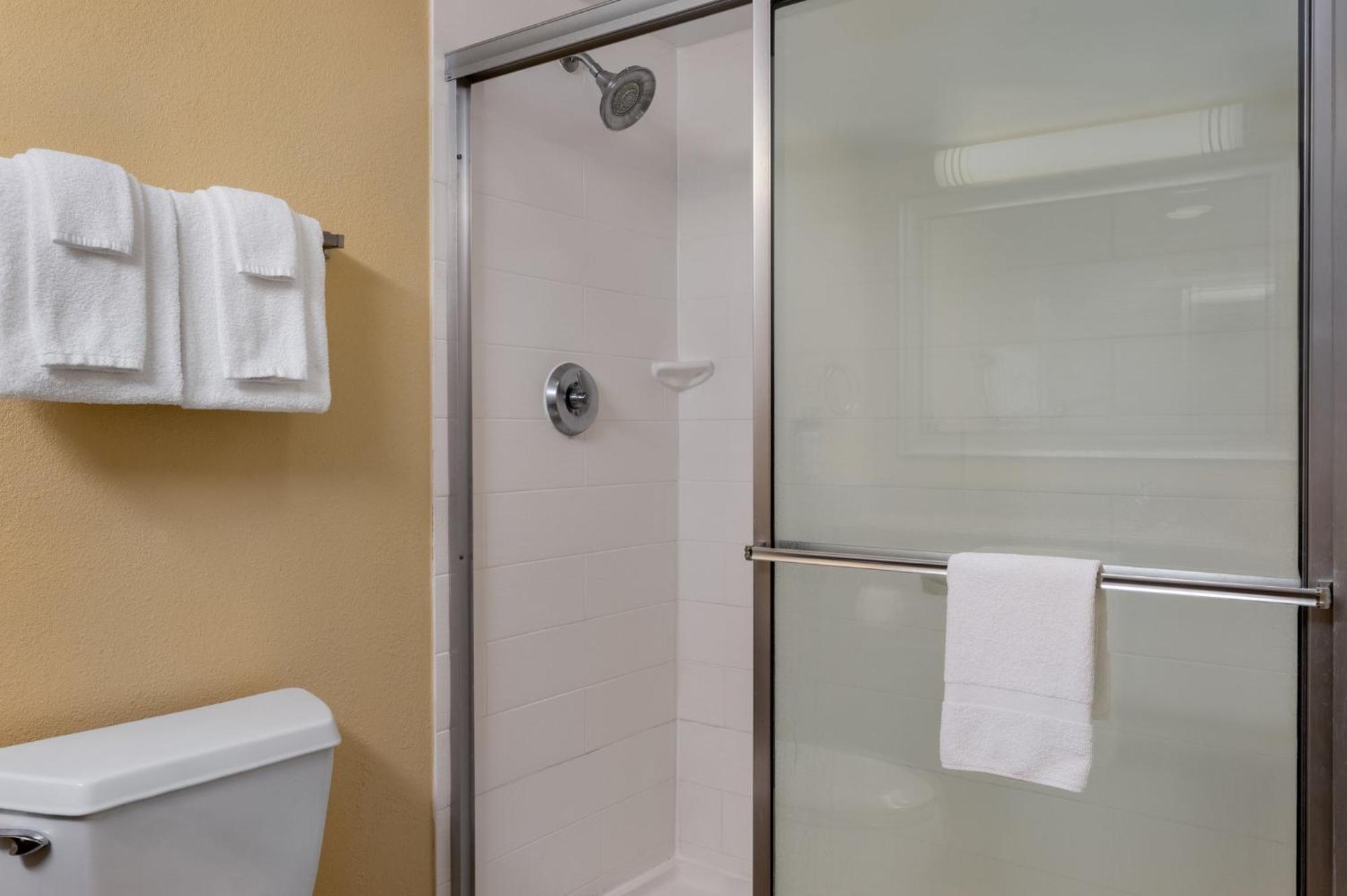 Holiday Inn Express Tallahassee By Ihg Bagian luar foto