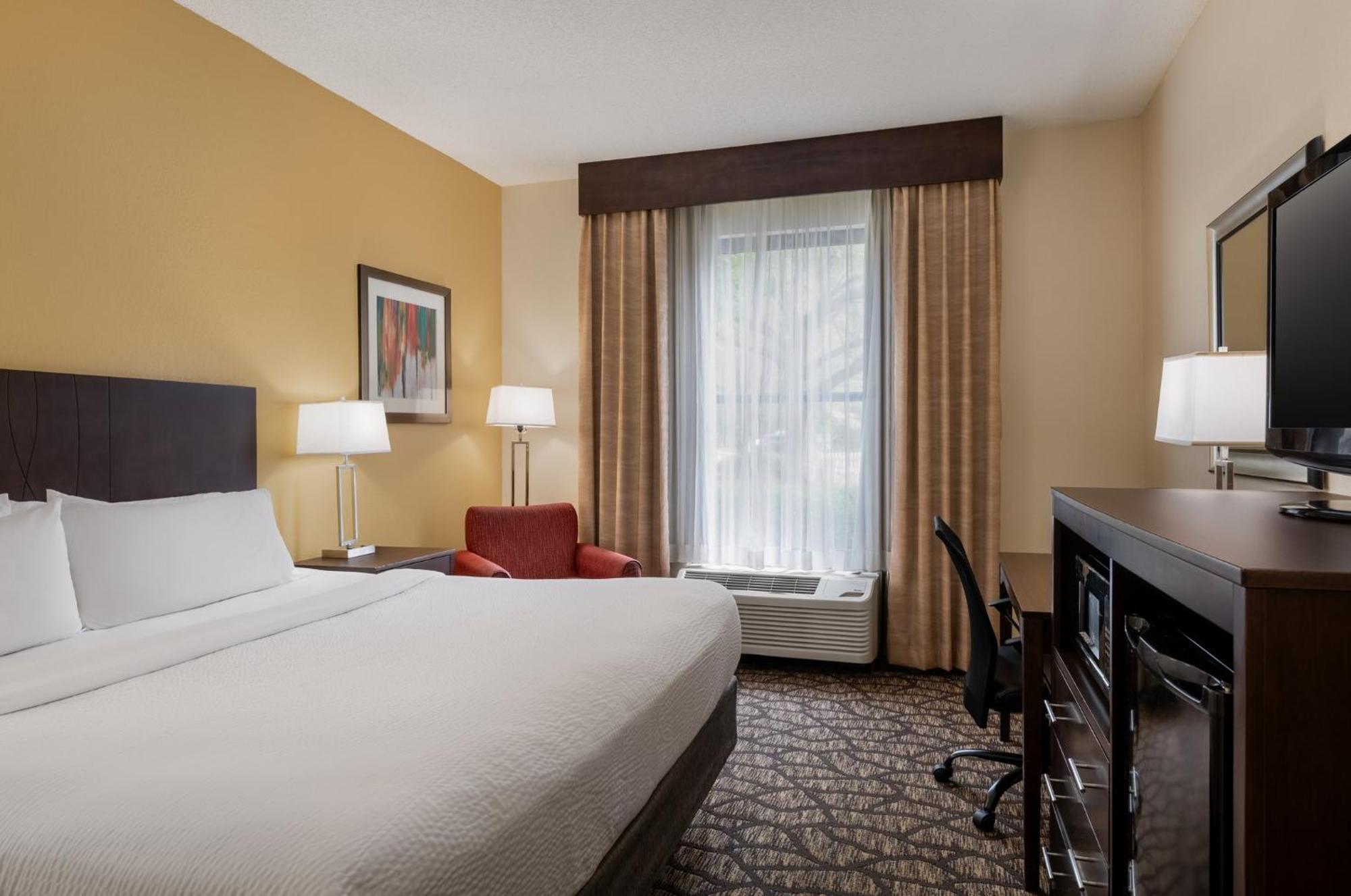 Holiday Inn Express Tallahassee By Ihg Bagian luar foto