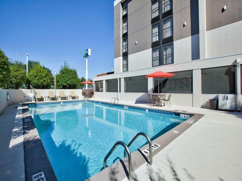 Holiday Inn Express Tallahassee By Ihg Bagian luar foto