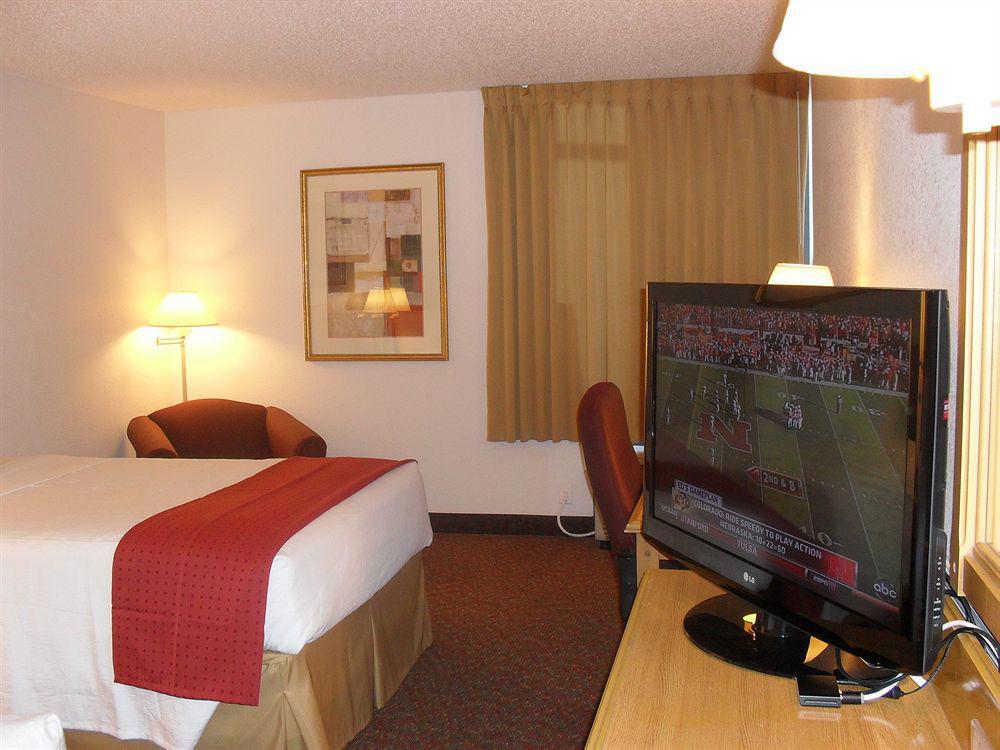 Holiday Inn Express Tallahassee By Ihg Bagian luar foto